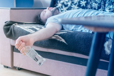 Вывод из запоя в Феодосии